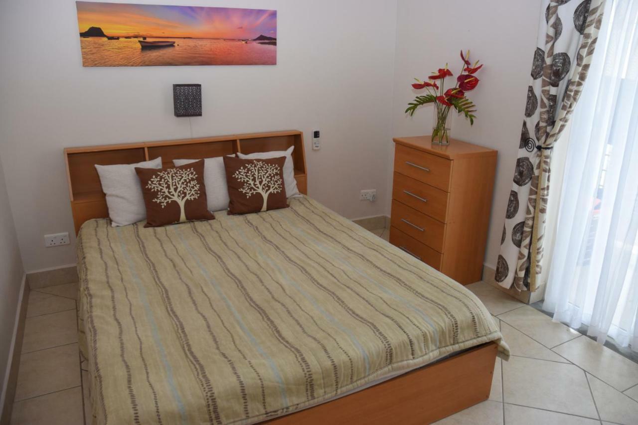 Richland Villas Flic en Flac Luaran gambar